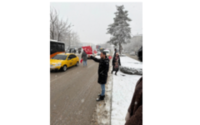 GAZİANTEP'TE BAYRAK DAĞITIMI