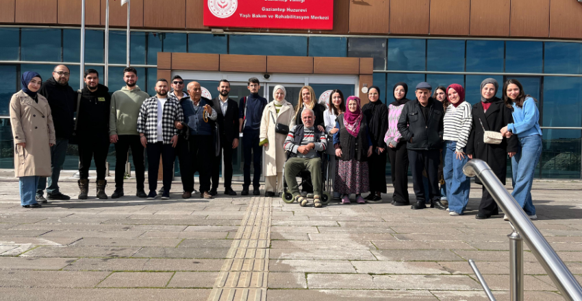 GAZİANTEP ÜNİVERSİSTESİ GENÇLİK GİRİŞİM VE EĞİTİM TOPLULUĞUN HUZUR EVİ ZİYARETİ