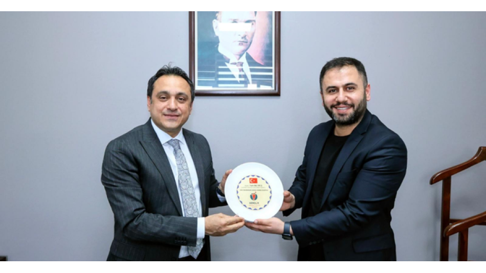 GENCLİK GİRİŞİM VE EĞİTİM DERNEĞİ'N YÖNETİMİ GAZİANTEP ÜNİVERSİTESİ GENELSEKRETER YARDIMCISI HAYIRLI OLSUN ZİYARETİ
